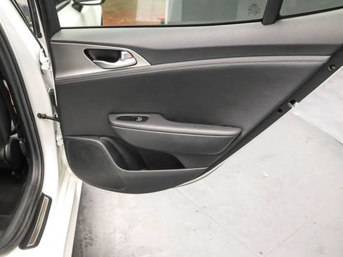 Used 2020 Kia Stinger GT image 29