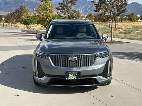 Used 2020 Cadillac XT6 Premium Luxury image 2