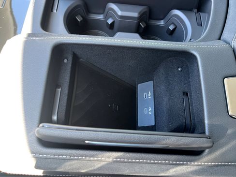 New 2025 INFINITI QX80 Luxe image 14