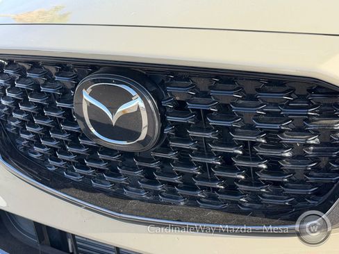 Used 2024 MAZDA CX-5 Carbon Edition image 10