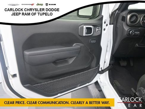 Used 2021 Jeep Wrangler Sport image 25