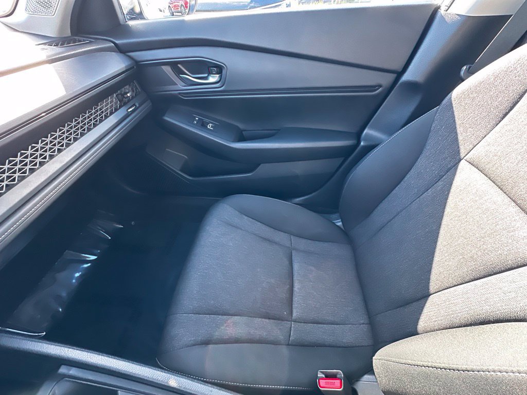 Used 2023 Honda Accord EX image 34