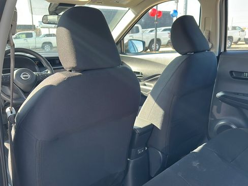 New 2025 Nissan Kicks Play S image 14