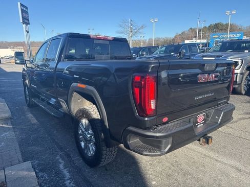 Used 2022 GMC Sierra 2500 Denali image 8