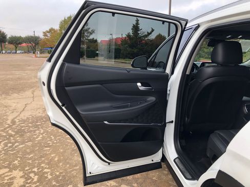 Used 2019 Hyundai Santa Fe AWD image 23