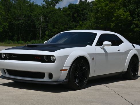 Used 2021 Dodge Challenger R/T Scat Pack image 5