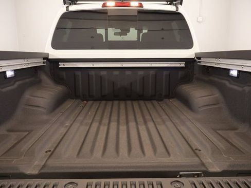 New 2026 Nissan Frontier PRO-4X w/ Pro-4x Convenience Package AWD/4WD image 24