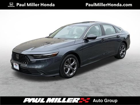 Used 2023 Honda Accord EX image 1