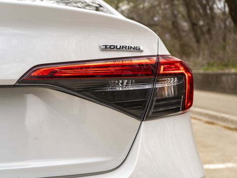 Used 2023 Honda Civic Touring image 13