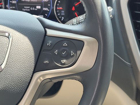 Used 2021 GMC Acadia Denali w/ Trailering Package AWD/4WD image 13