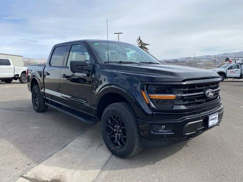 New 2026 Ford F150 XLT w/ Equipment Group 302A MID image 17