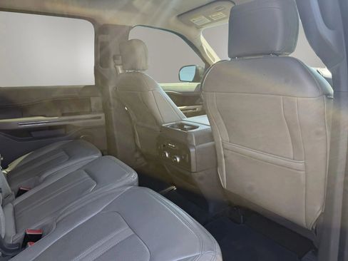 Used 2018 Ford Expedition Max Limited AWD/4WD image 38