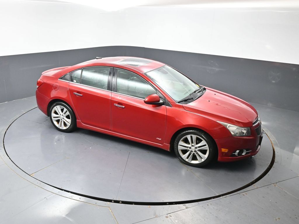 Used 2014 Chevrolet Cruze LTZ w/ Sun, Sound and Sport Package FWD image 15
