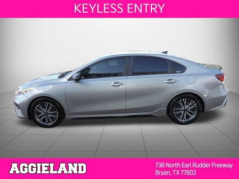 Used 2024 Kia Forte GT-Line w/ GT-Line Premium Package FWD image 8