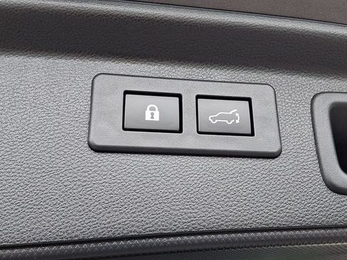 Used 2022 Subaru Forester Limited AWD/4WD image 33