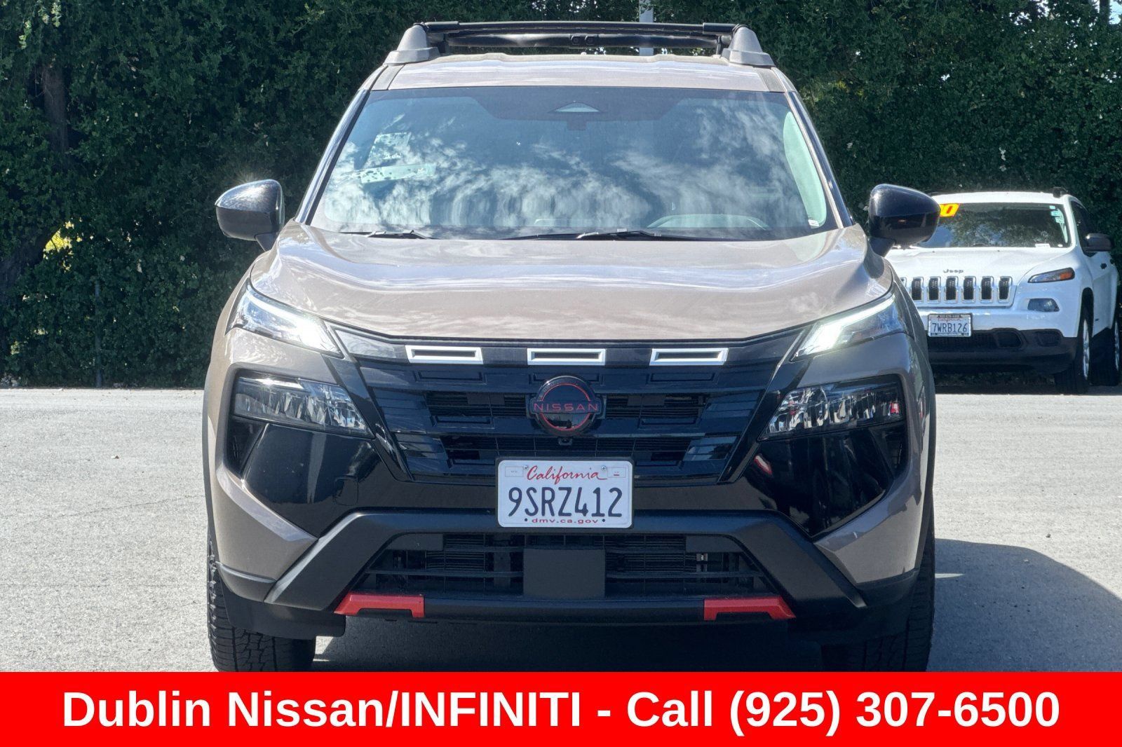 Used 2025 Nissan Rogue SV AWD/4WD image 9