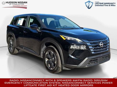 Used 2025 Nissan Rogue SV FWD image 1
