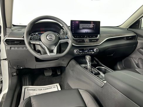Used 2025 Nissan Altima 2.5 SL image 16