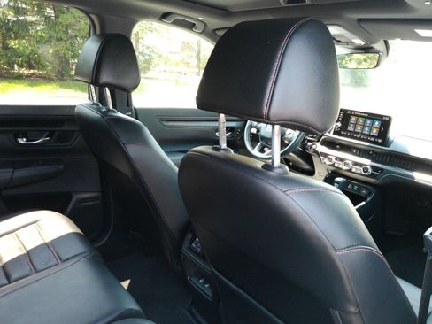 Used 2025 Honda CR-V Sport-L image 19