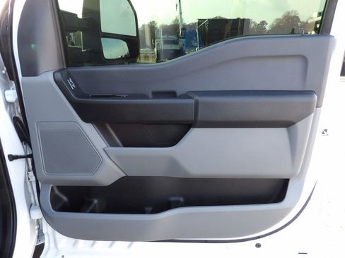 Used 2024 Ford F550 4x4 Crew Cab Super Duty image 40