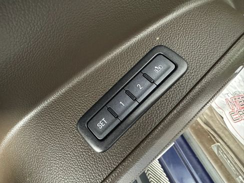 Used 2017 GMC Yukon XL Denali w/ Open Road Package AWD/4WD image 45
