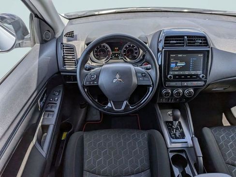Used 2024 Mitsubishi Outlander Sport AWD image 16
