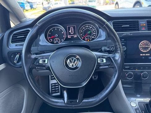 Used 2018 Volkswagen Golf Alltrack SE AWD/4WD image 12