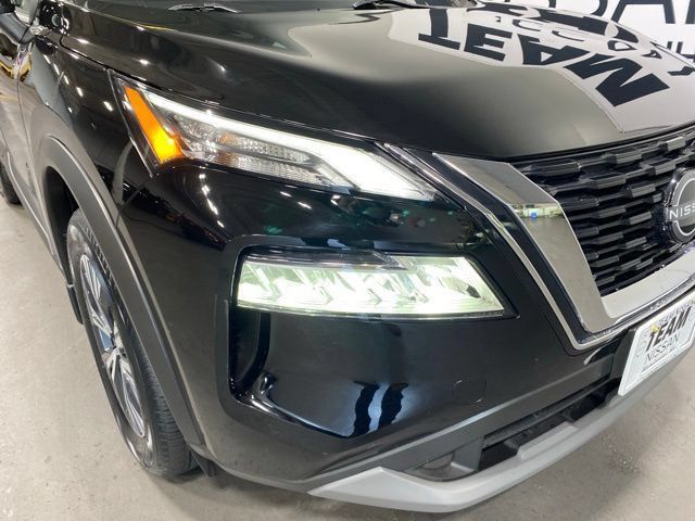 Certified 2023 Nissan Rogue SV w/ SV Premium B Package AWD/4WD image 28