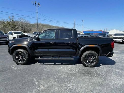 New 2025 GMC Canyon Elevation w/ Convenience Package image 2