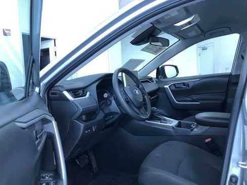 Certified 2025 Toyota RAV4 LE image 10