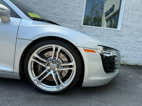 Used 2011 Audi R8 V8 image 31