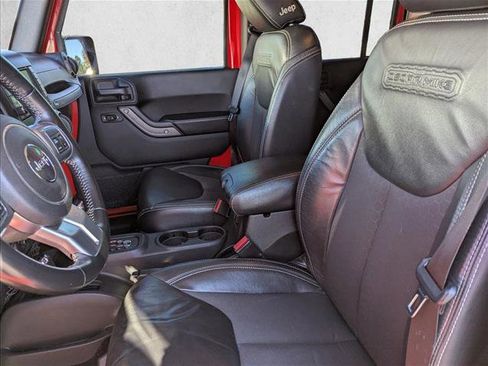 Used 2017 Jeep Wrangler Freedom Edition image 21