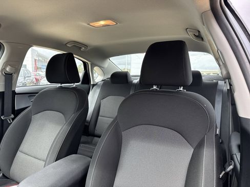 Certified 2024 Kia Forte LXS w/ LXS Technology Package image 23