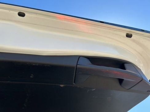 Used 2023 Toyota RAV4 SE w/ Convenience Package image 13