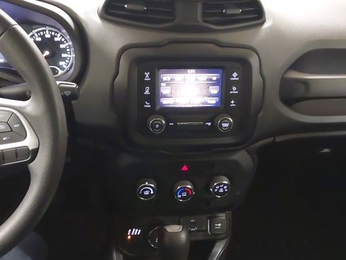 Used 2019 Jeep Renegade Sport w/ Sport Appearance Group image 20