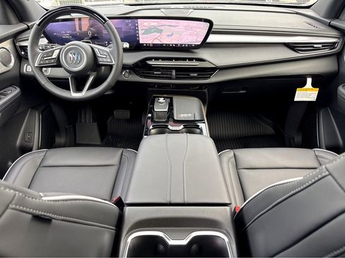 New 2026 Buick Enclave Avenir w/ Super Cruise Package FWD image 12