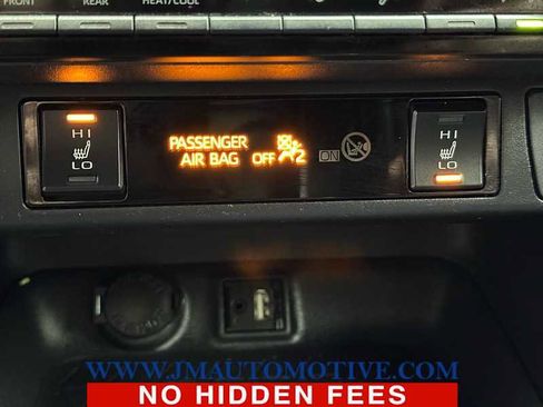 Used 2019 Toyota RAV4 XLE Premium w/ Cold Weather Package image 41