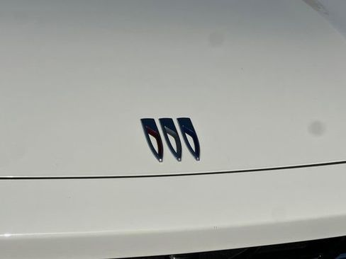 Used 2025 Buick Envision Preferred image 48