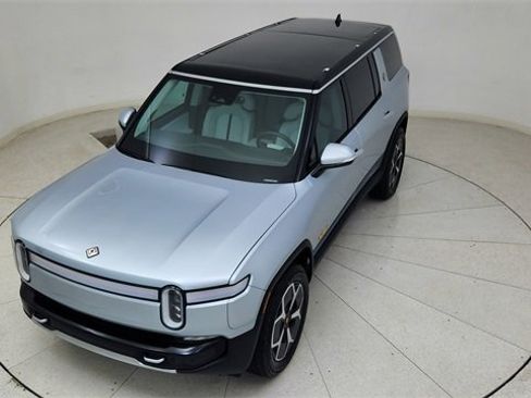 Used 2023 Rivian R1S Adventure image 80