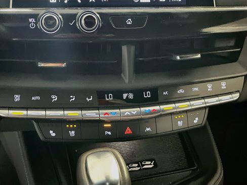 Used 2026 Cadillac CT4 Sport w/ LPO, ONYX Package RWD image 16