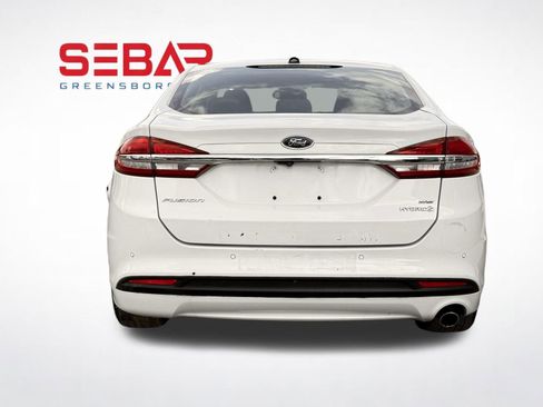 Used 2018 Ford Fusion SE w/ Equipment Group 602A FWD image 7