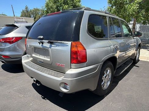 Used 2003 GMC Envoy SLT AWD/4WD image 2