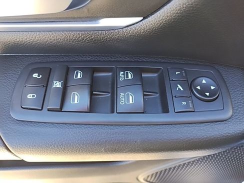 Used 2019 RAM 1500 Big Horn image 20