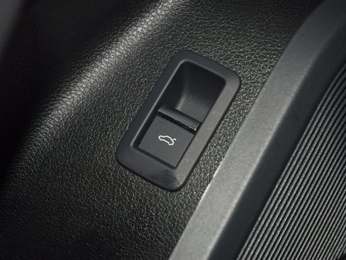 Used 2023 Audi Q5 2.0T Premium Plus w/ Premium Plus Package image 50