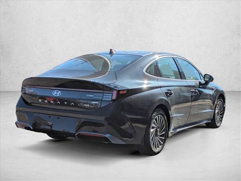 New 2025 Hyundai Sonata SEL FWD image 2