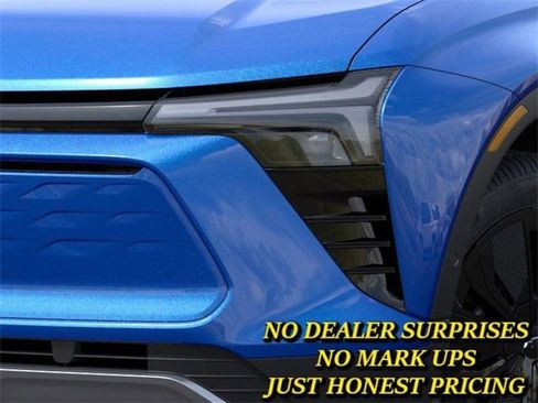 New 2025 Chevrolet Blazer EV LT image 10