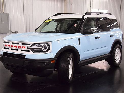 Used 2023 Ford Bronco Sport Heritage w/ Heritage Convenience Package image 3