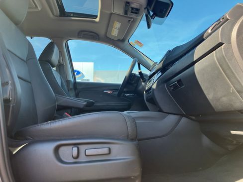Used 2022 Honda Pilot Touring image 40