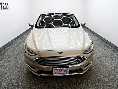 Used 2018 Ford Fusion S image 2