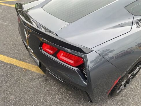 Used 2014 Chevrolet Corvette Stingray Coupe RWD image 12
